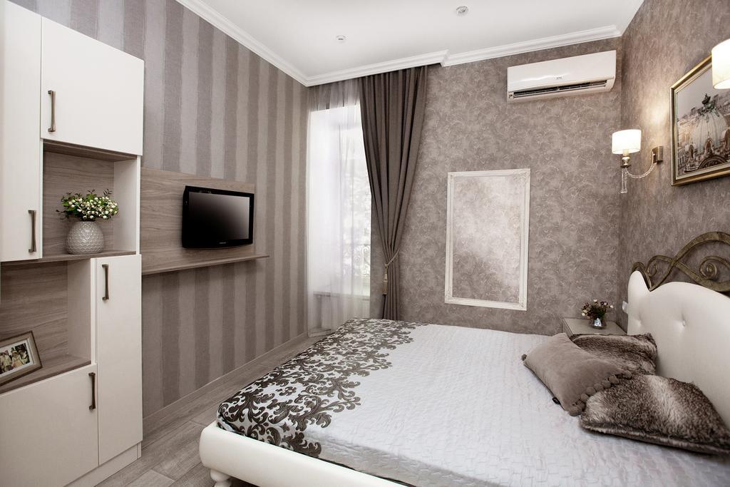 Jane Stone Apartments Odesa Exterior photo