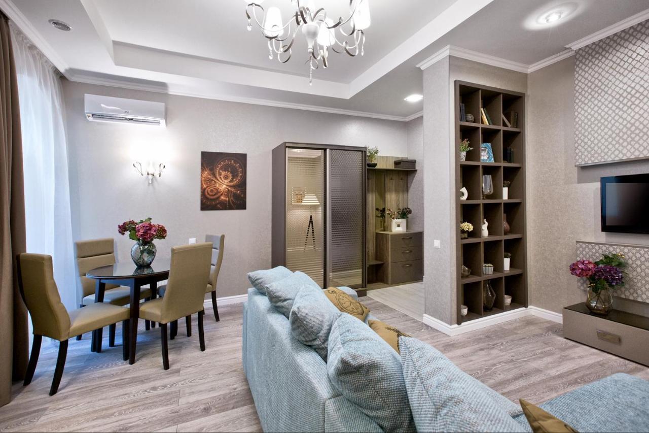 Jane Stone Apartments Odesa Exterior photo